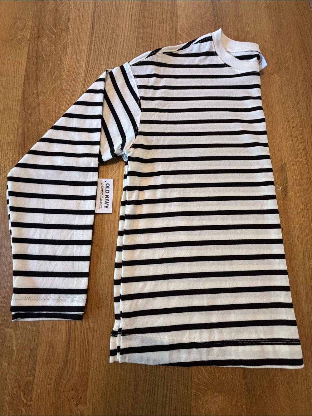 Old Navy Women’s Black & White Striped Long Sleeve Cotton Tee | Medium | NWT - Picture 11 of 11